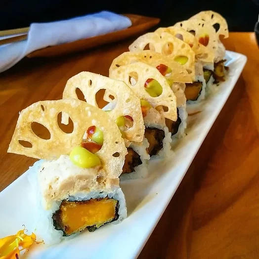 换妻视频当地特色养生美食体验